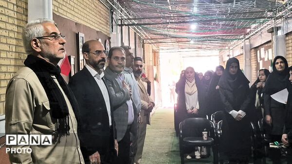 زنگ سپاس معلم در هنرستان غلامحسینی شهرستان فردیس