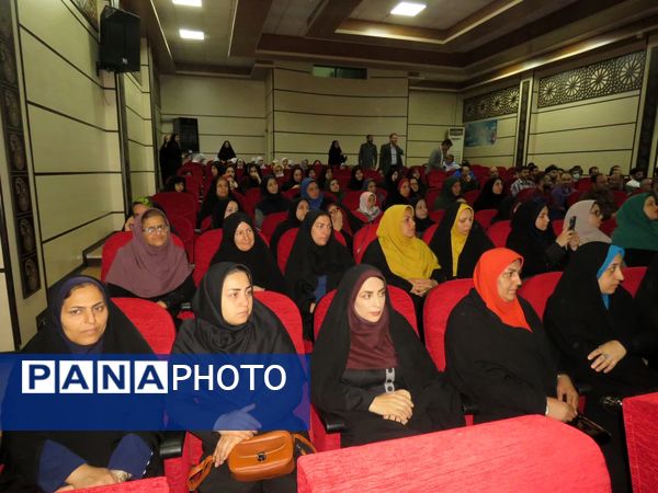 تقدیر از معلمان نمونه در سوادکوه