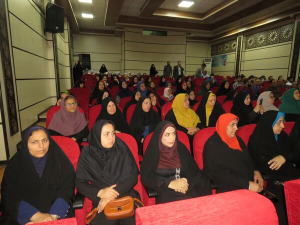 تقدیر از معلمان نمونه در سوادکوه