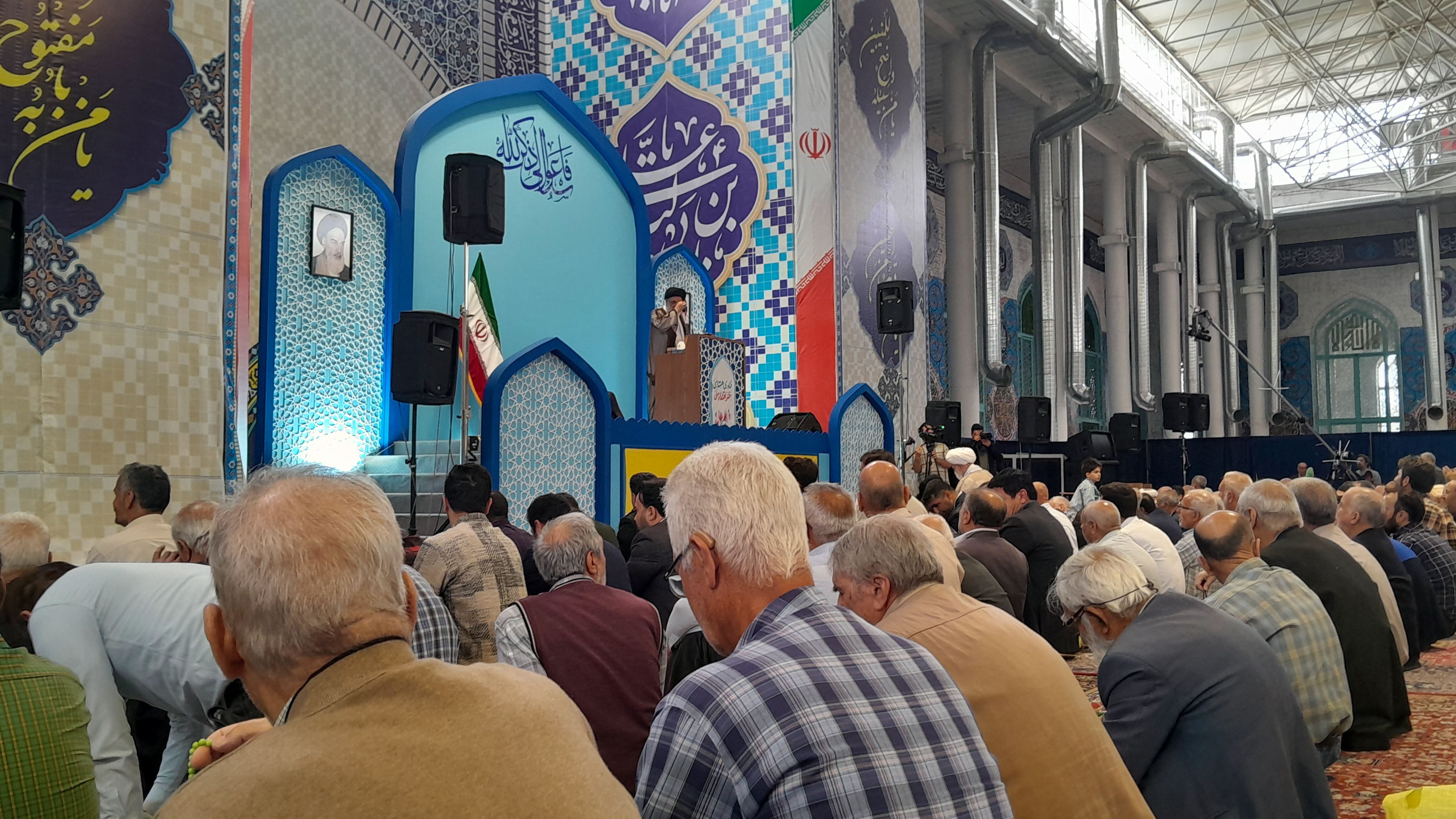 اسرائیل لکه سیاه بر روی زمین است