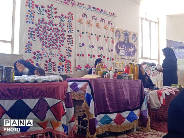 جشنواره غذای سالم در روستای آبنیه
