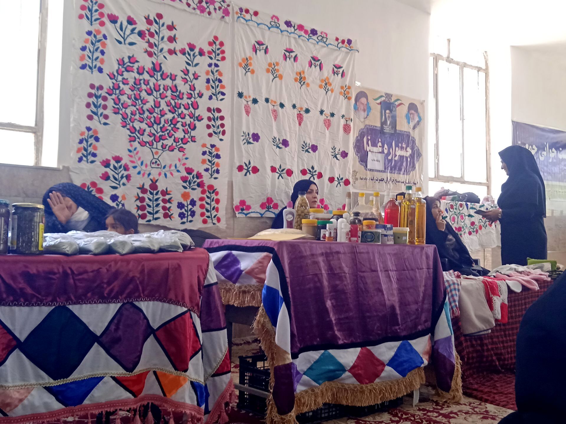 جشنواره غذای سالم در روستای آبنیه