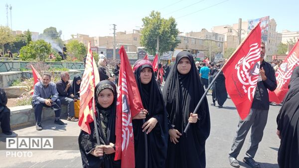 اجتماع باشکوه جاماندگان اربعین‌حسینی در فردیس 