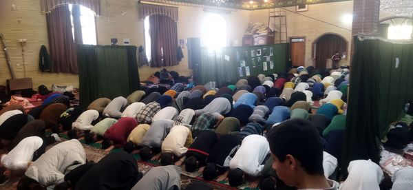 اعتکاف دانش‌آموزی در مرند با حضور حجت‌الاسلام بختیار بایرام اُف