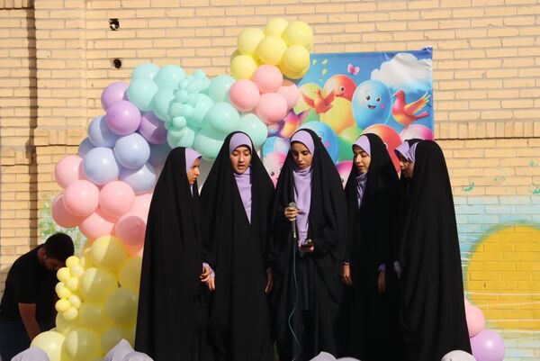 زنگ مهر و مقاومت در مدرسه هفتم تیر بافق