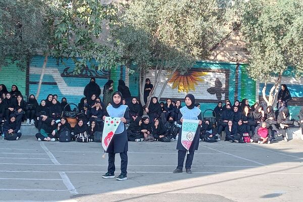 گرامیداشت هفته تربیت‌بدنی در دبیرستان شهدای محراب شهرستان قرچک 