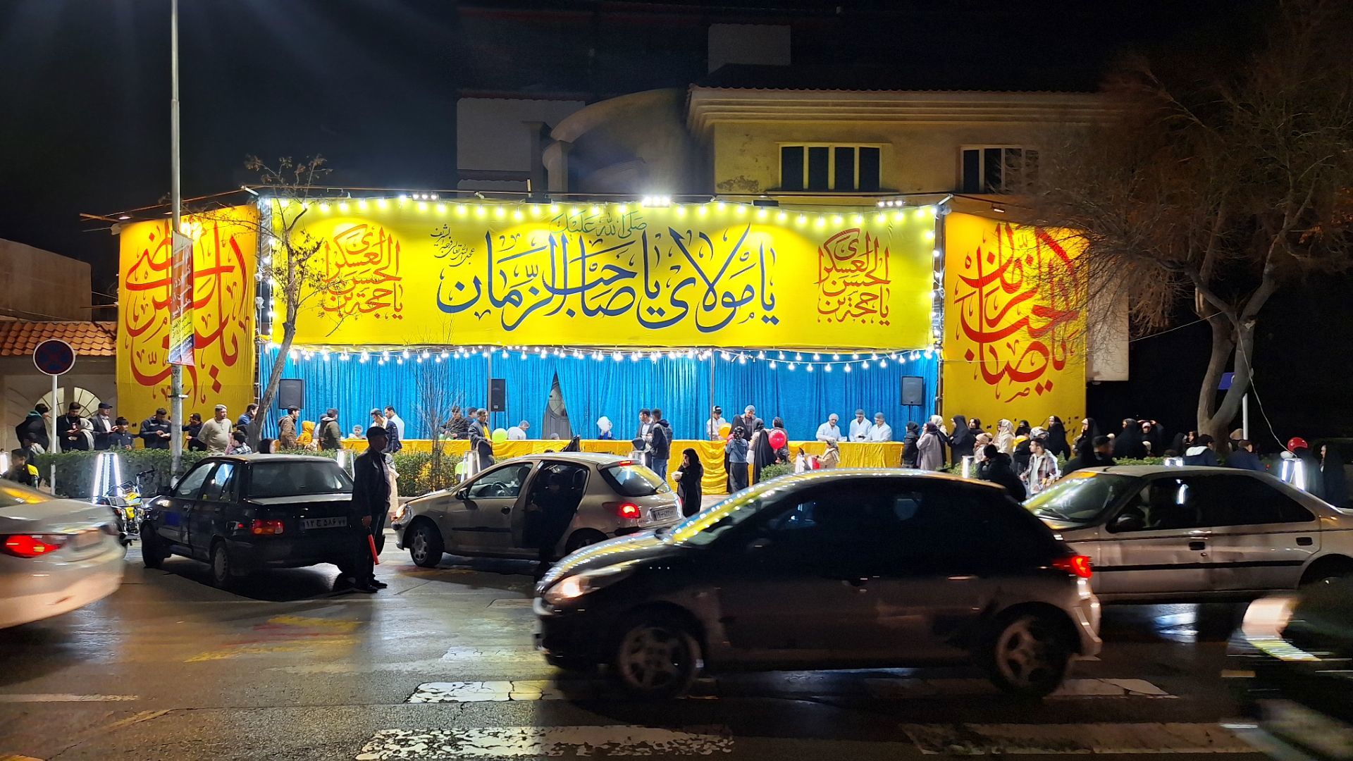 روشن‌تر از همیشه؛ نیمه‌شعبان در مشهد با هزاران چراغ و دلِ مشتاق