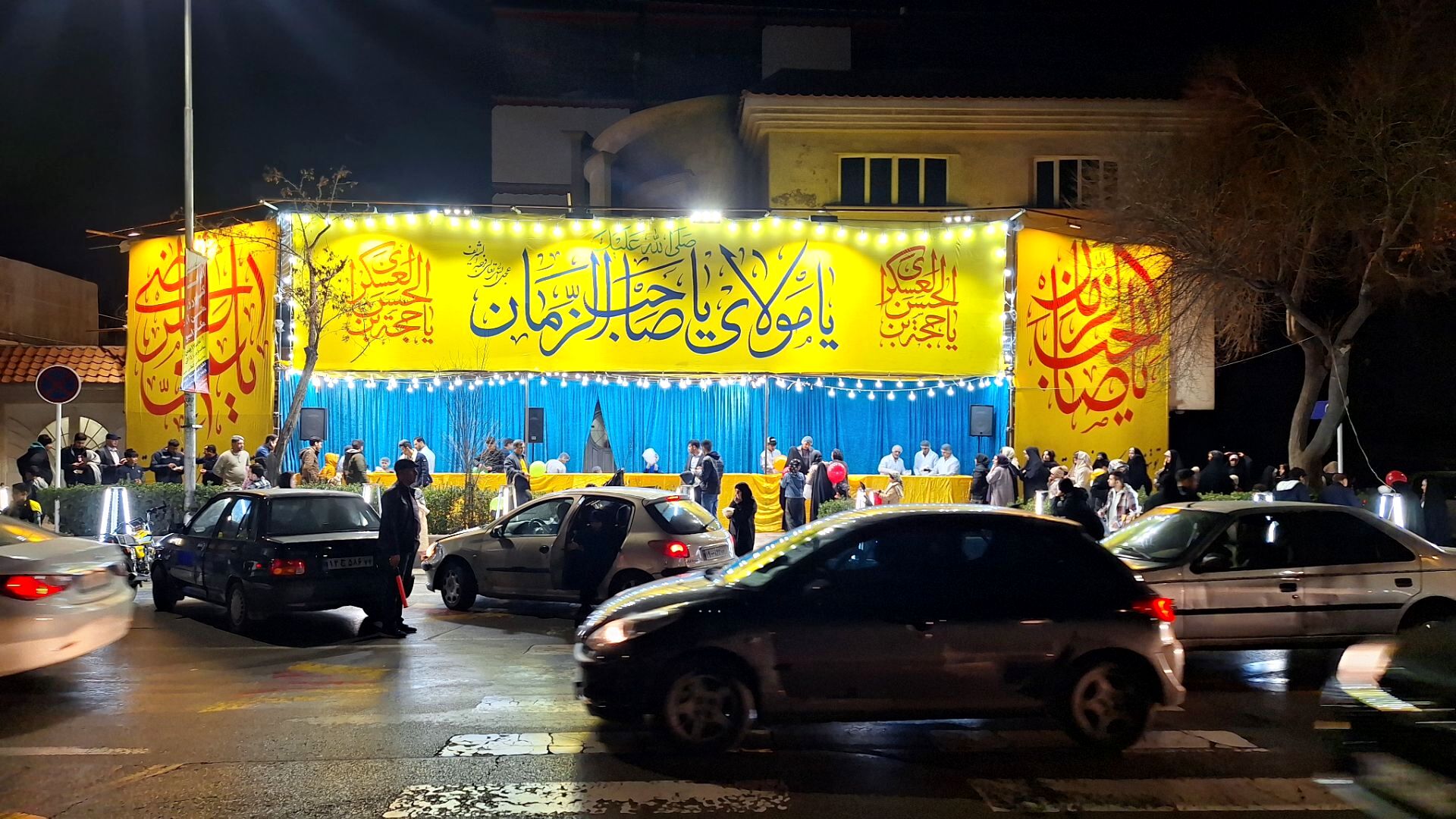 روشن‌تر از همیشه؛ نیمه‌شعبان در مشهد با هزاران چراغ و دلِ مشتاق