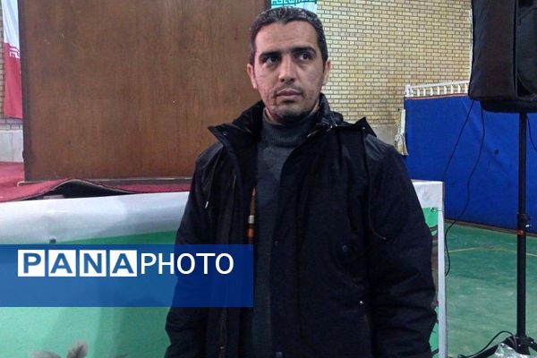 جشن باشکوه ایام الله دهه فجر در بهارستان‌دو