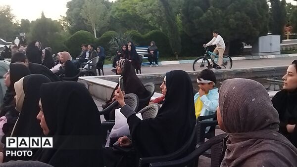 اهالی فرهنگ، هنر و رسانه نیشابور همانند مردم پای کار انقلاب 