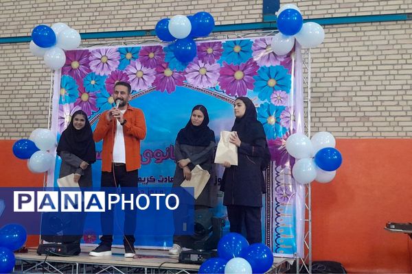 مراسم گرامیداشت دهه کرامت و روز معلم در روستای امیرآباد ملارد برگزار شد