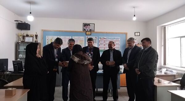 بازدید مسئولان سازمان دانش‌آموزی آذربایجان شرقی از مدارس تمام تشکیلاتی اهر