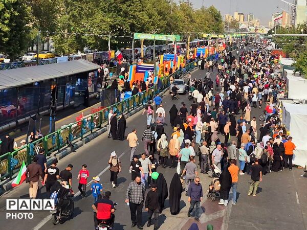 موج عشق علوی در خیابان‌های پایتخت