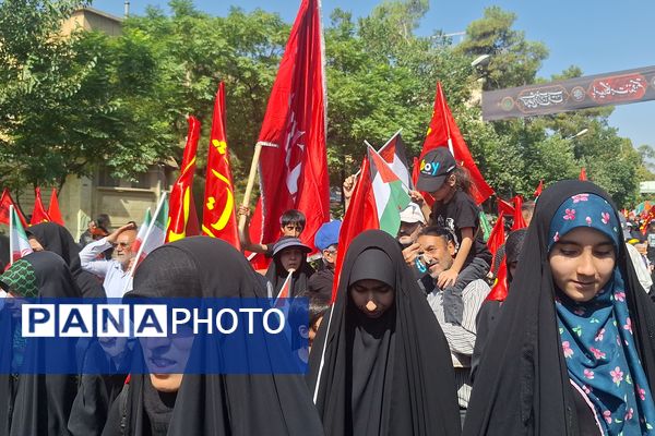 مراسم راهپیمایی جاماندگان اربعین حسینی در شیراز