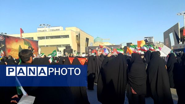 را‌هپیمایی روز عفاف و حجاب در سالروز سرکوب خونین قیام مردم علیه کشف حجاب مشهد