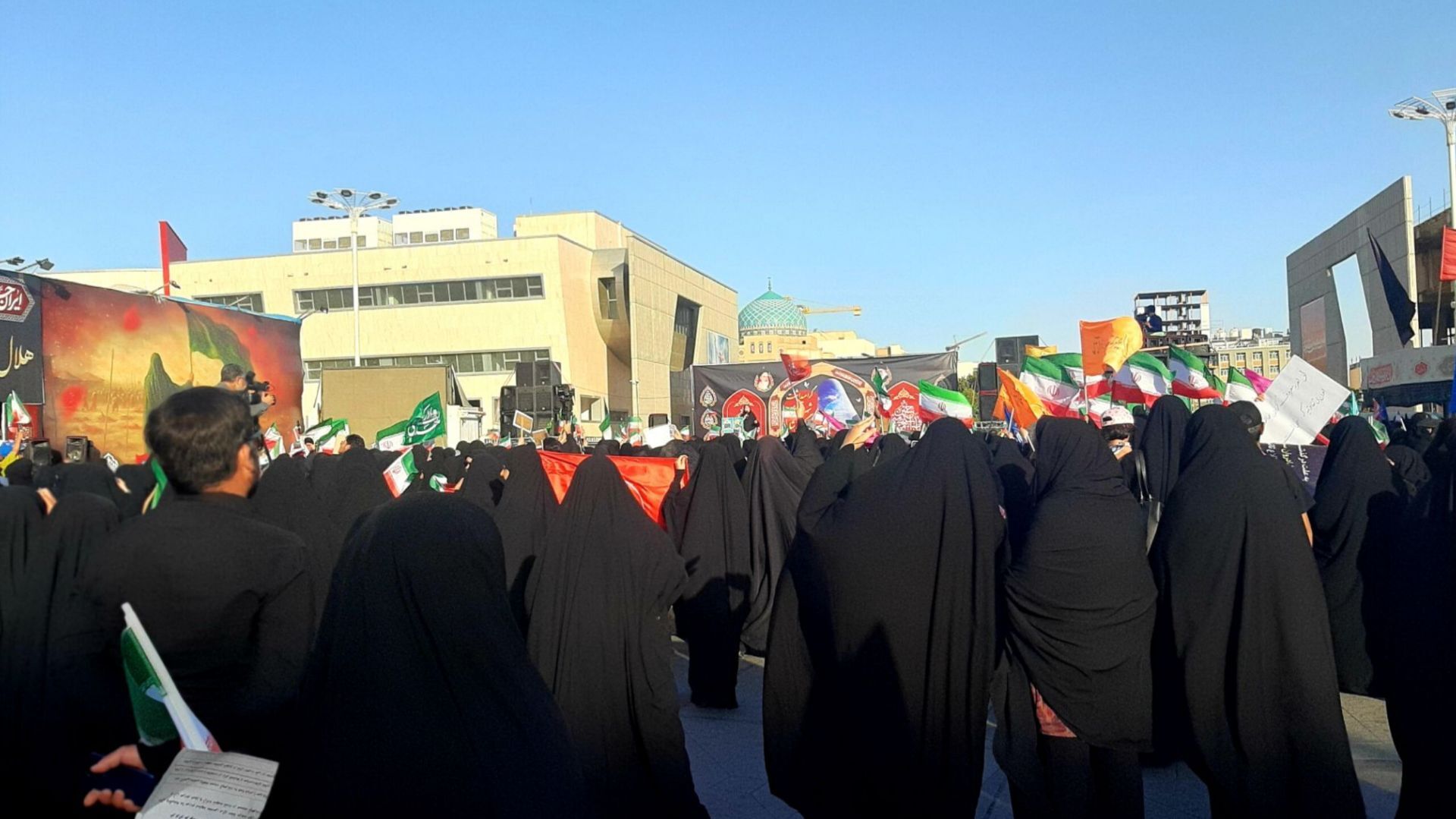 را‌هپیمایی روز عفاف و حجاب در سالروز سرکوب خونین قیام مردم علیه کشف حجاب مشهد