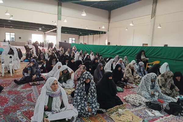 نماز عبادی سیاسی جمعه در مصلی شهر قیامدشت