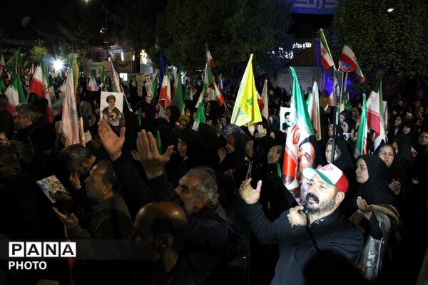 اجتماع مردمی بیعت با رهبر انقلاب در نیشابور 