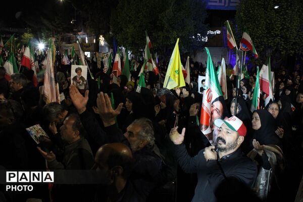 اجتماع مردمی بیعت با رهبر انقلاب در نیشابور 