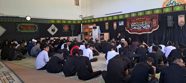 عزاداری ایام فاطمیه در دبیرستان علامه حلی شهرستان بم 