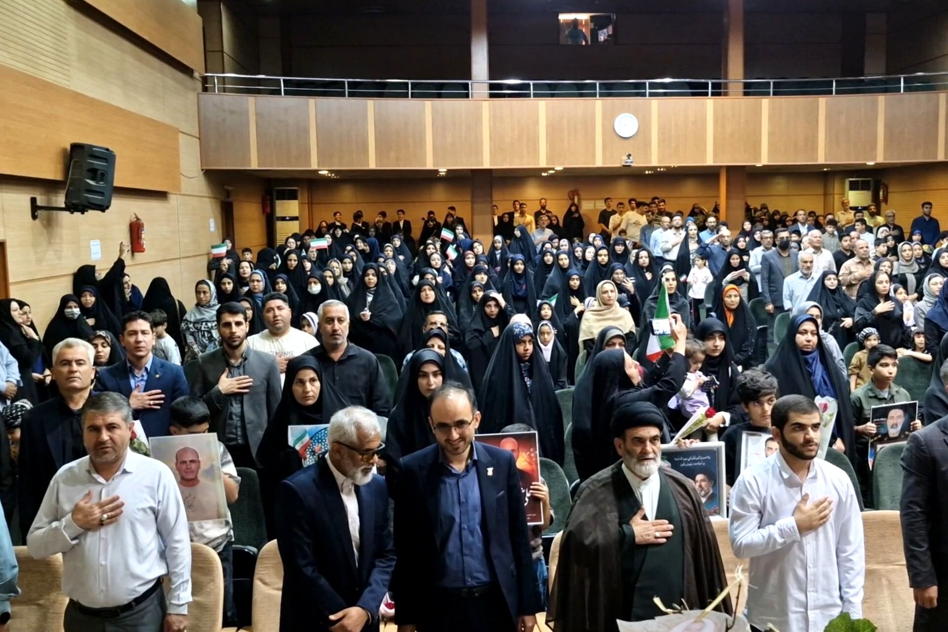 یادواره شهدای جنگ تحمیلی دوم و سوم در ناحیه یک شیراز