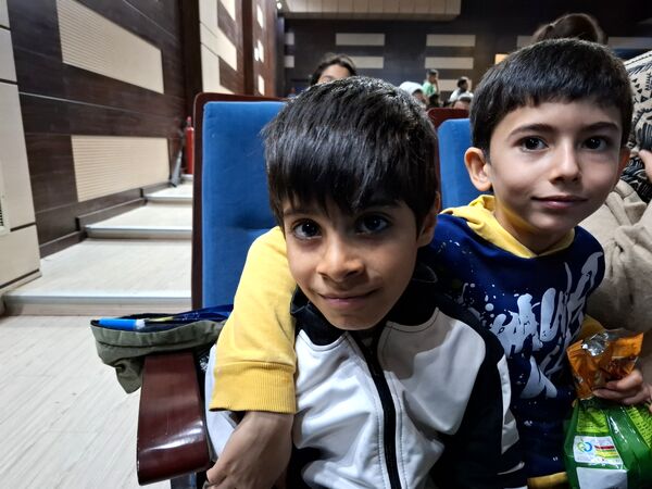 اکران فیلم سینمایی ببعی قهرمان در فرهنگسرای بعثت صفادشت