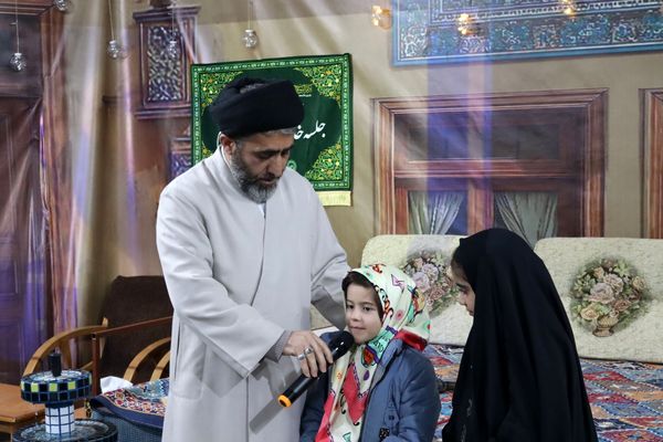 هفتمین محفل قرآنی «رواق» با محوریت ترویج جلسات خانگی قرآنی در شهرستان فلارد