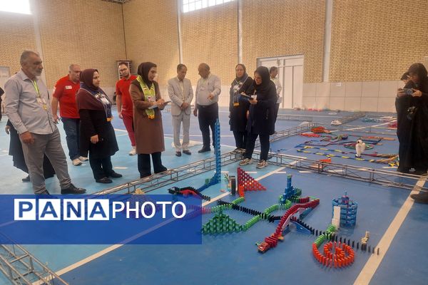 مسابقات بازی‌های فکری رویش مرحله استانی در شیراز