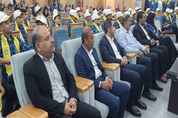 زنگ مقاومت در  دبیرستان غیر دولتی پسرانه پیشتازان (متوسطه اول) شهر جم