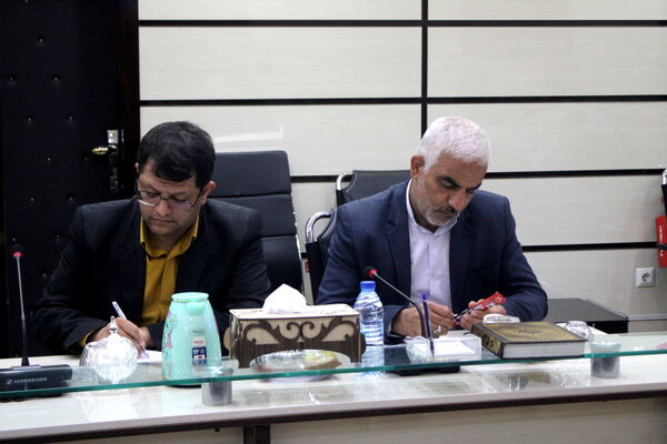 کار گروه هماهنگی - اجرایی نظام مراقبت اجتماعی دانش آموزان استان بوشهر