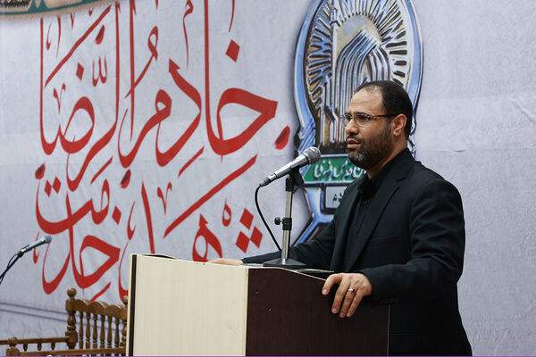 مراسم بزرگداشت شهیدان خدمت در دبیرستان متوسطه دوم امام صادق(ع)