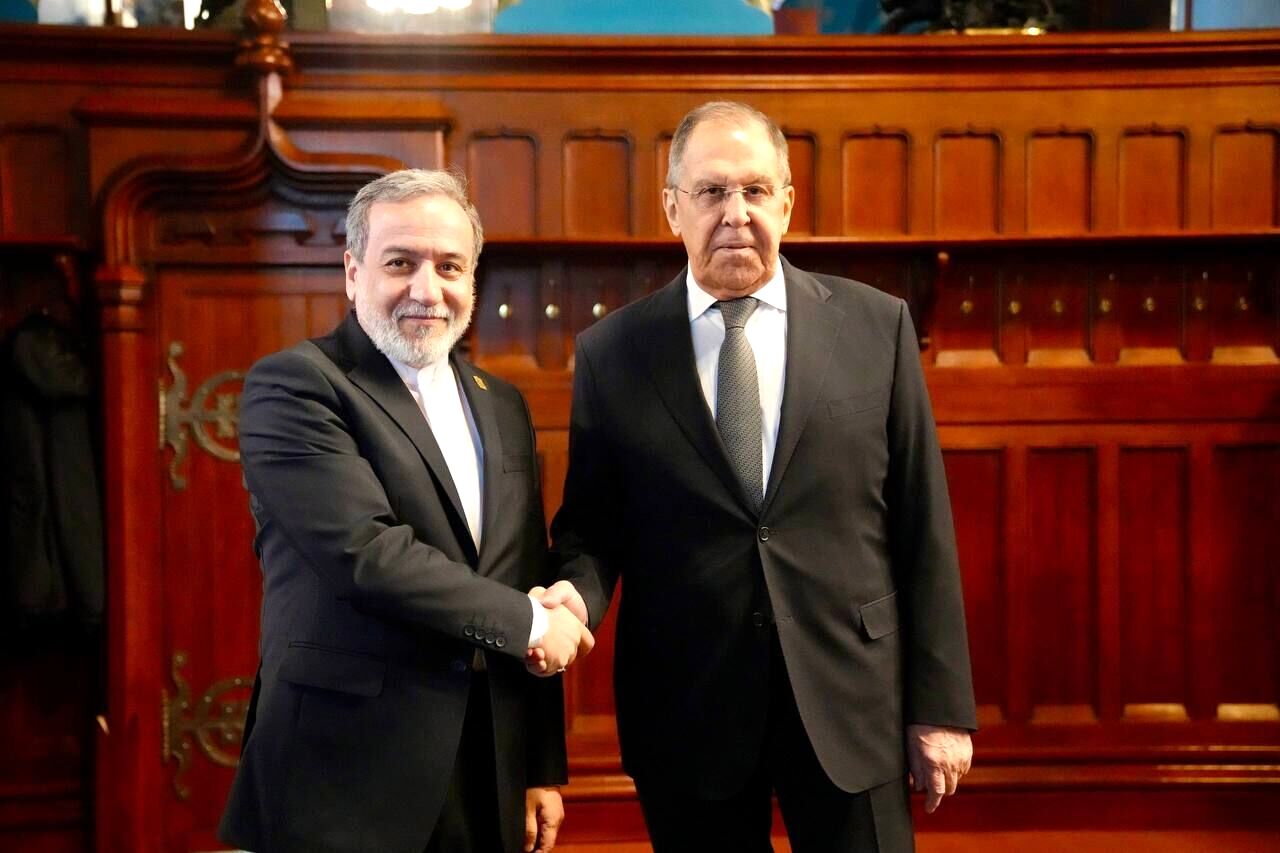 لاوروف: در تأمین امنیت منطقه با ایران همکاری می‌کنیم/ توافق برای اتحاد مخالفان تحریم