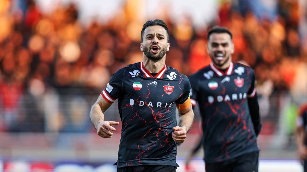 ذوب مس با جادوی شیاطین سرخ/ صدرنشینی موقت پرسپولیسی‌ها