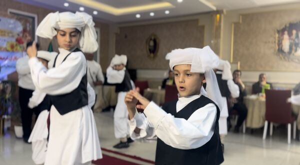 مراسم تجلیل از دبیران بازنشسته آموزش و پرورش در شهرستان تربت جام