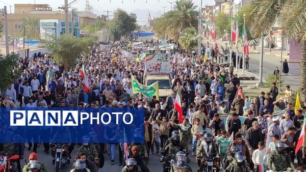 حماسه‌آفرینی فرهنگیان و دانش‌آموزان کهنوجی در جشن سالگرد انقلاب اسلامی