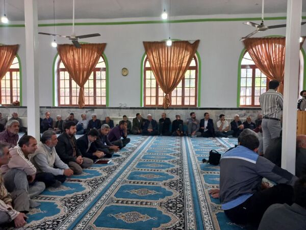 دیدار نماینده مردم ساری و میاندورود در مجلس شورای اسلامی با اهالی چهاردانگه