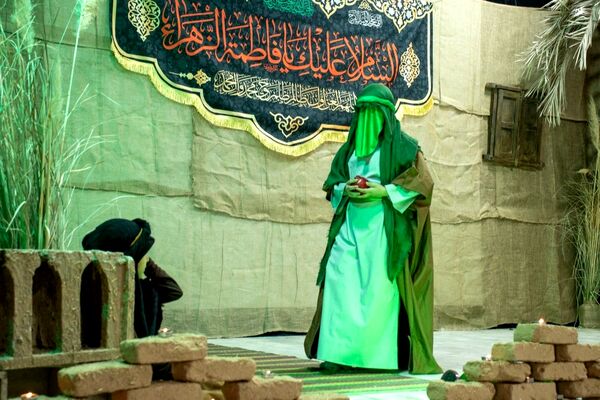 مراسم عزاداری شهادت حضرت فاطمه(س) و اجرای نمایش تشییع پیکر مادر در محلات