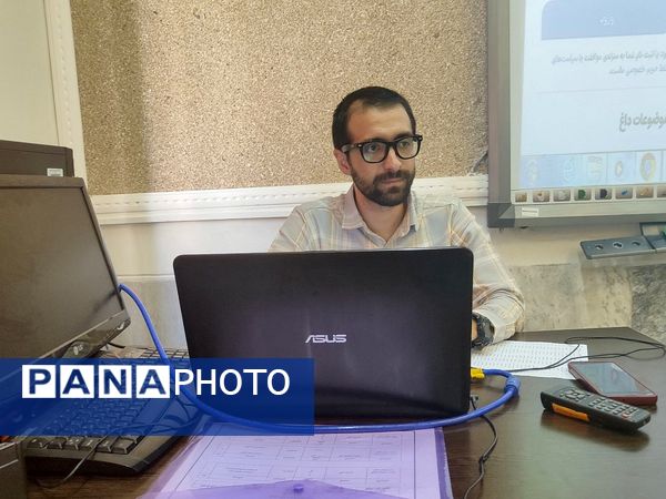 کارگاه آموزش مقدماتی خبرنگاران ویژه دانش‌آموزان در استان البرز