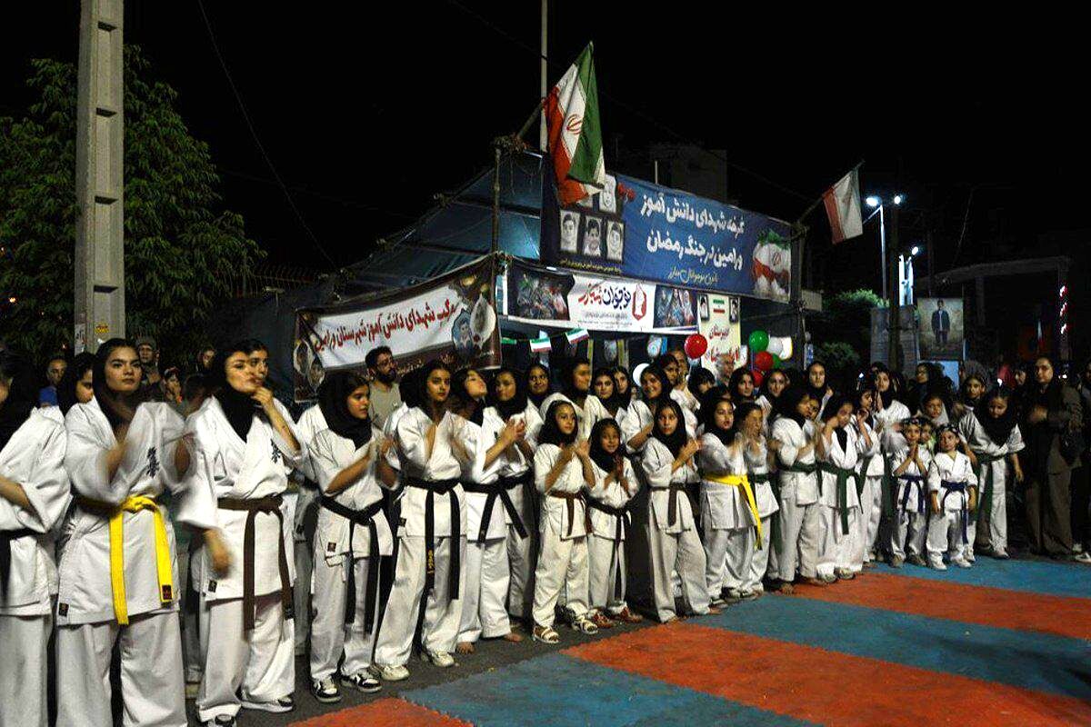 حضور پرشور دانش‌آموزان و فرهنگیان ورامین در موکب شهدای دانش‌آموز و فرهنگی