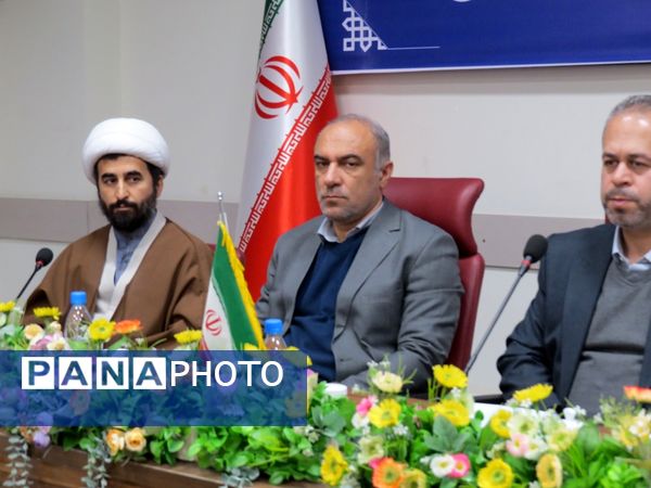 برگزاری جلسه ستاد دهه فجر استان