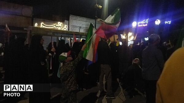 پنجاه و هشتمین شب از ایستادگی مردم در خیابان های نیشابور