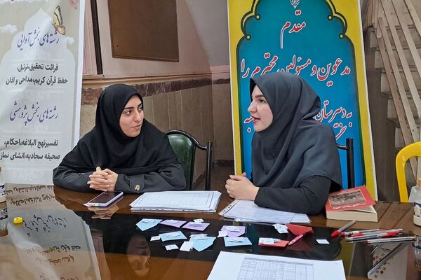  مسابقات قرآن و عترت دانش‌آموزی با حضور پرشور آینده‌سازان
