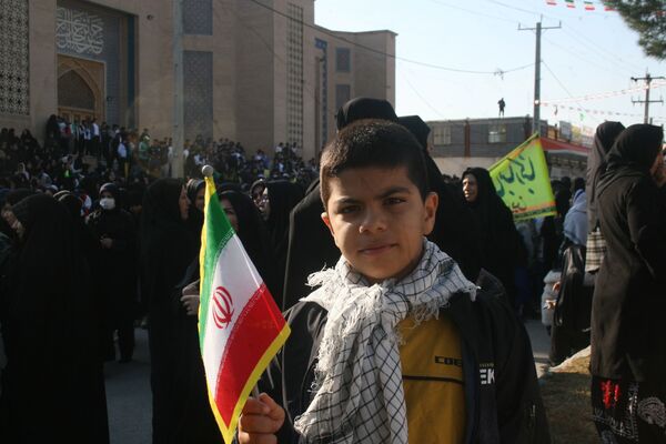 راهپیمایی پر شور ۲۲ بهمن در سرپل ذهاب 