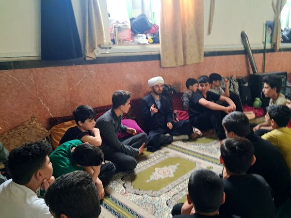 مراسم اعتکاف پسران در مسجد موسی بن جعفر آشخانه 