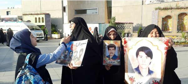 حماسه حضور مردم در حمایت از طرح نور حجاب و عفاف در مشهد