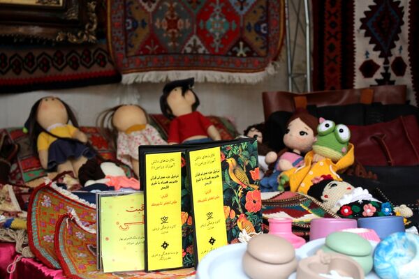 افتتاح نمایشگاه دستاوردهای کانون‌های فرهنگی و تربیتی سراسر کشور در اردوگاه شهید باهنر