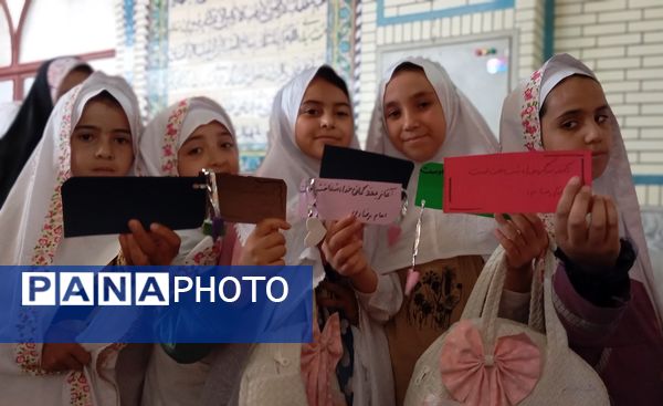 «نماز جمعه» به میزبانی دانش‌آموزان نونهال 