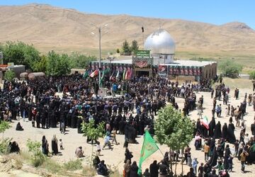  شهرستان مارگون یکپارچه در سوگ حضرت اباعبدالله الحسین(ع) در روز عاشورا