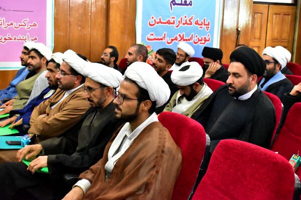 کارگاه توانمندسازی طلاب طرح امین و ائمه جماعات روحانی 