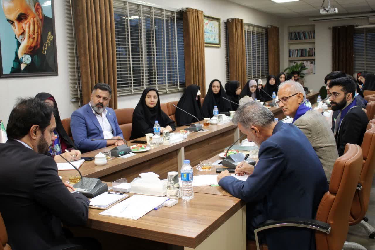 شما صدای نسل جوان هستید